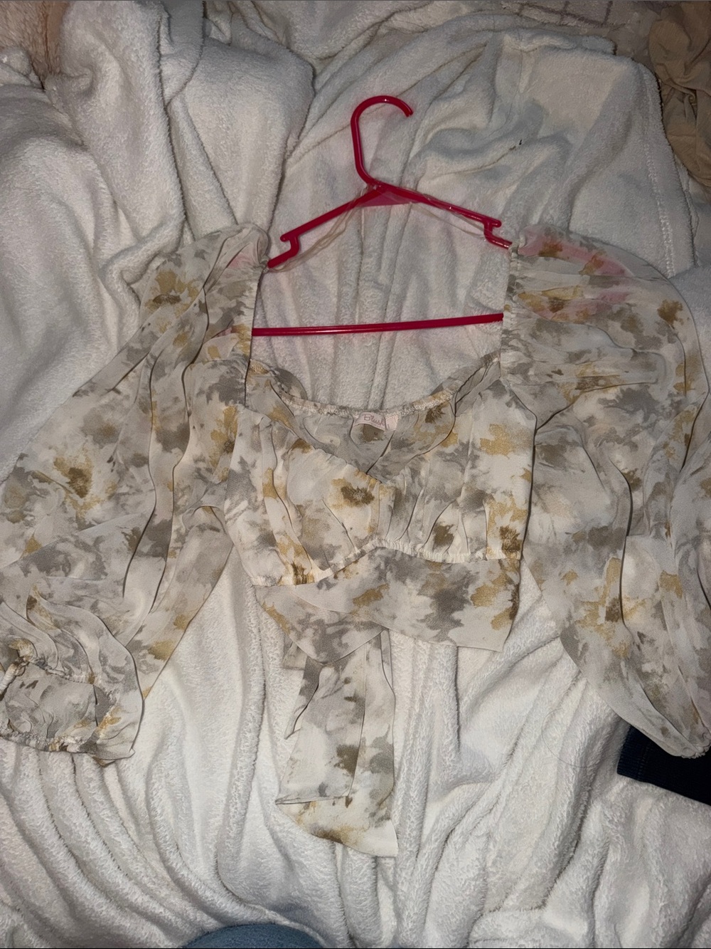 Blush Sheer Floral Tie-Front Puff Sleeve Top - Cream & Gold